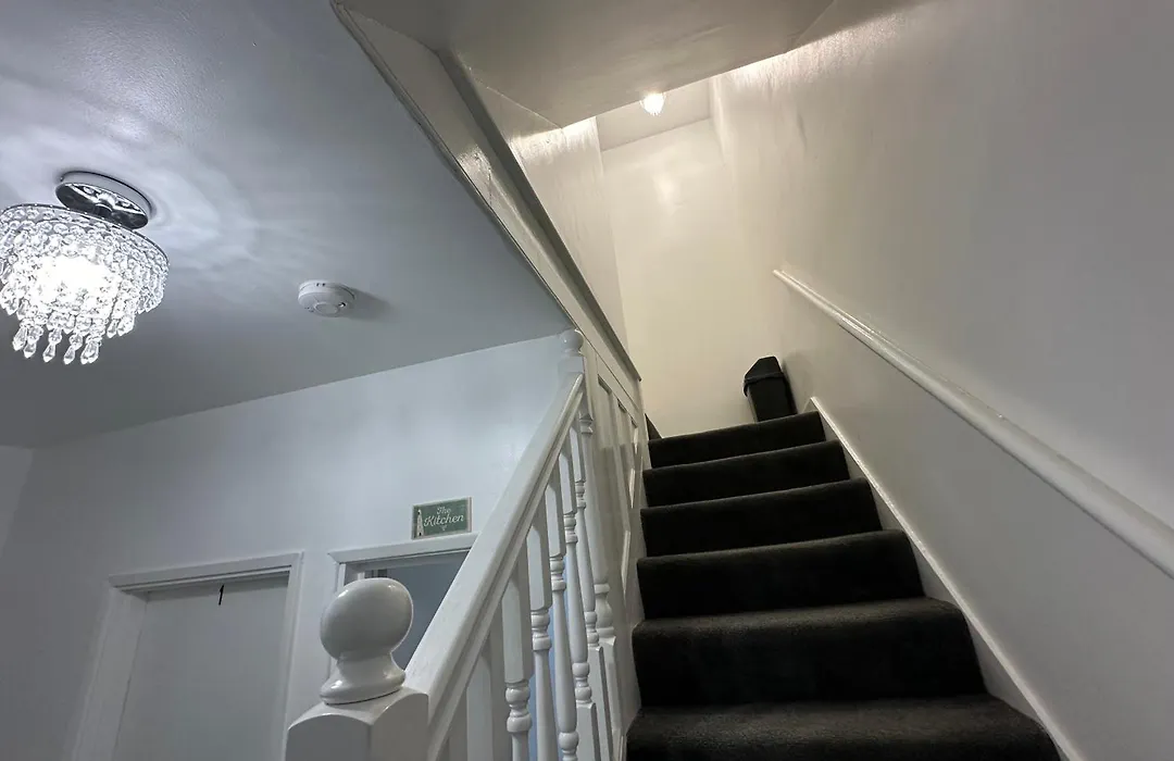Smart Cosy/Small Double Room In Oakridge Road Bromley-1